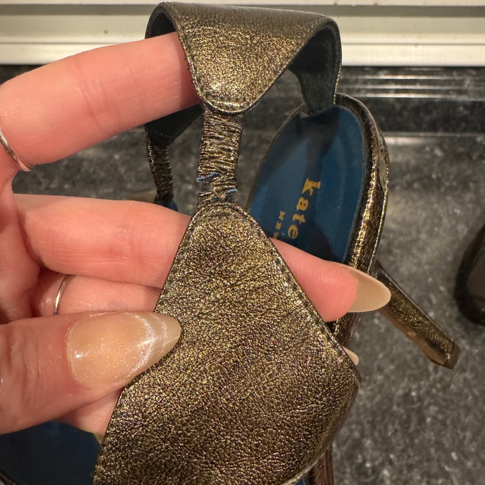 Vintage Kate Spade New York Green Metallic Patent Leather Made in Italy Pumps - Picture 8 of 10